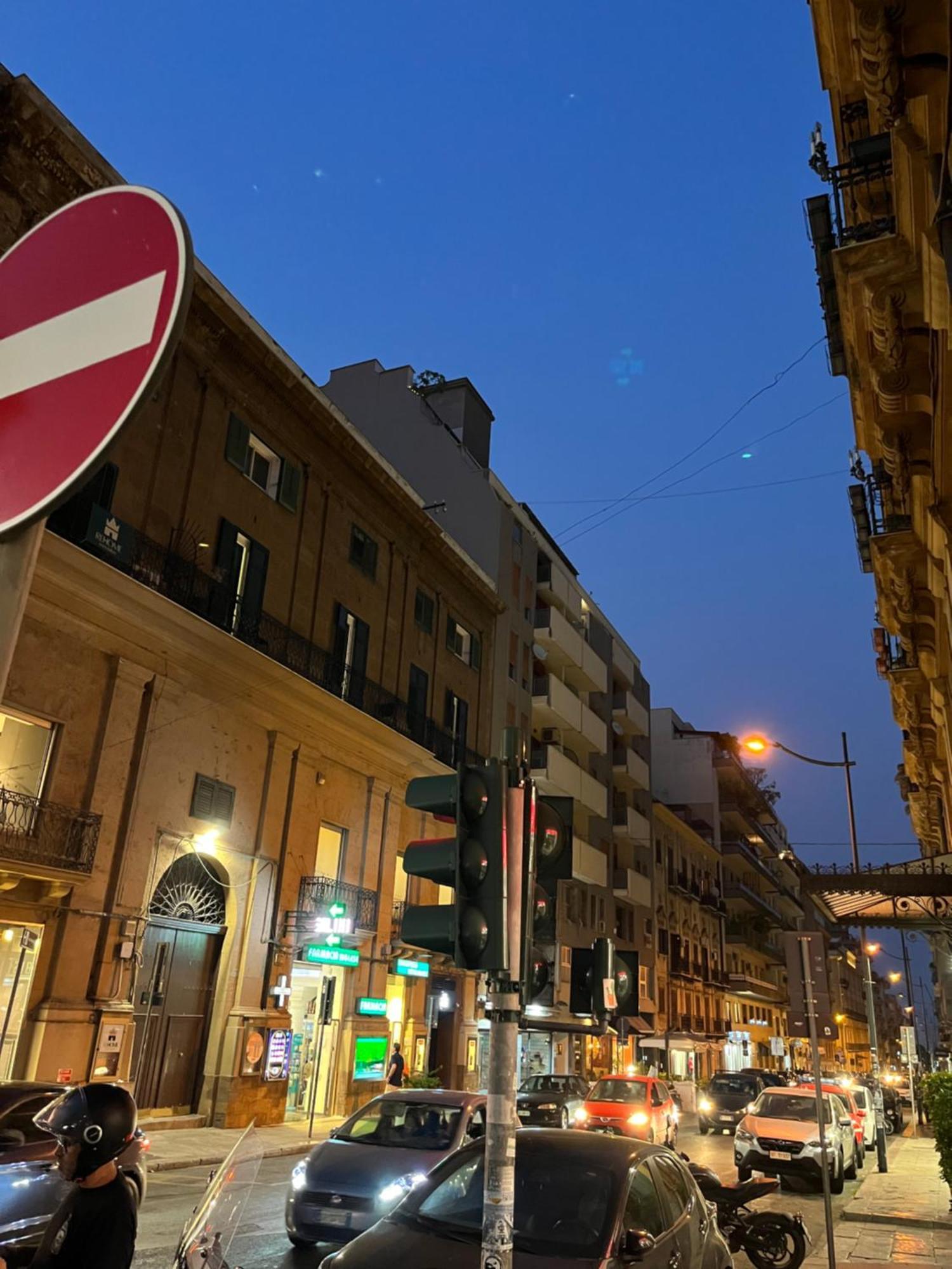 4 Country Side - City Center Palermo Zewnętrze zdjęcie